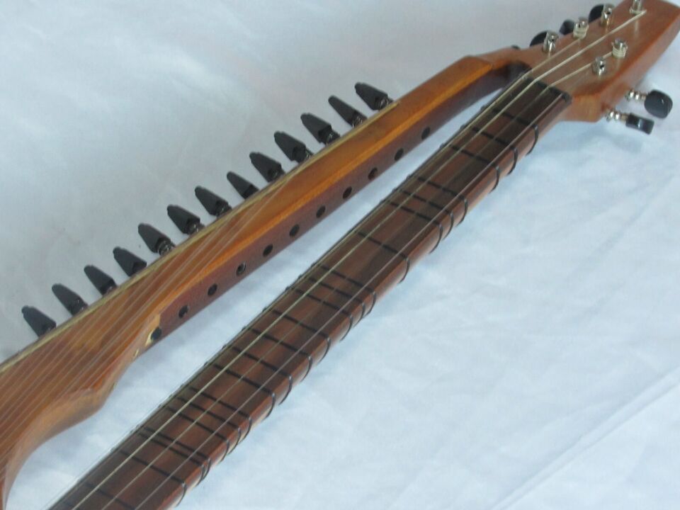 Acoustic Curabab Musical Instrument UNO_4