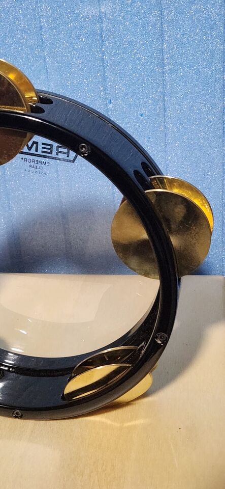 Remo Skin Tef Tambourine Riq Marine W / Punched Cymbals