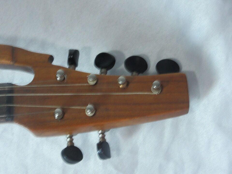 Acoustic Curabab Musical Instrument UNO_4