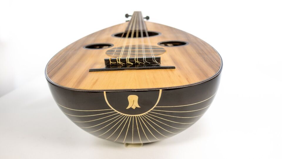 Quality Floating Bridge Arabic Oud ud Aro12