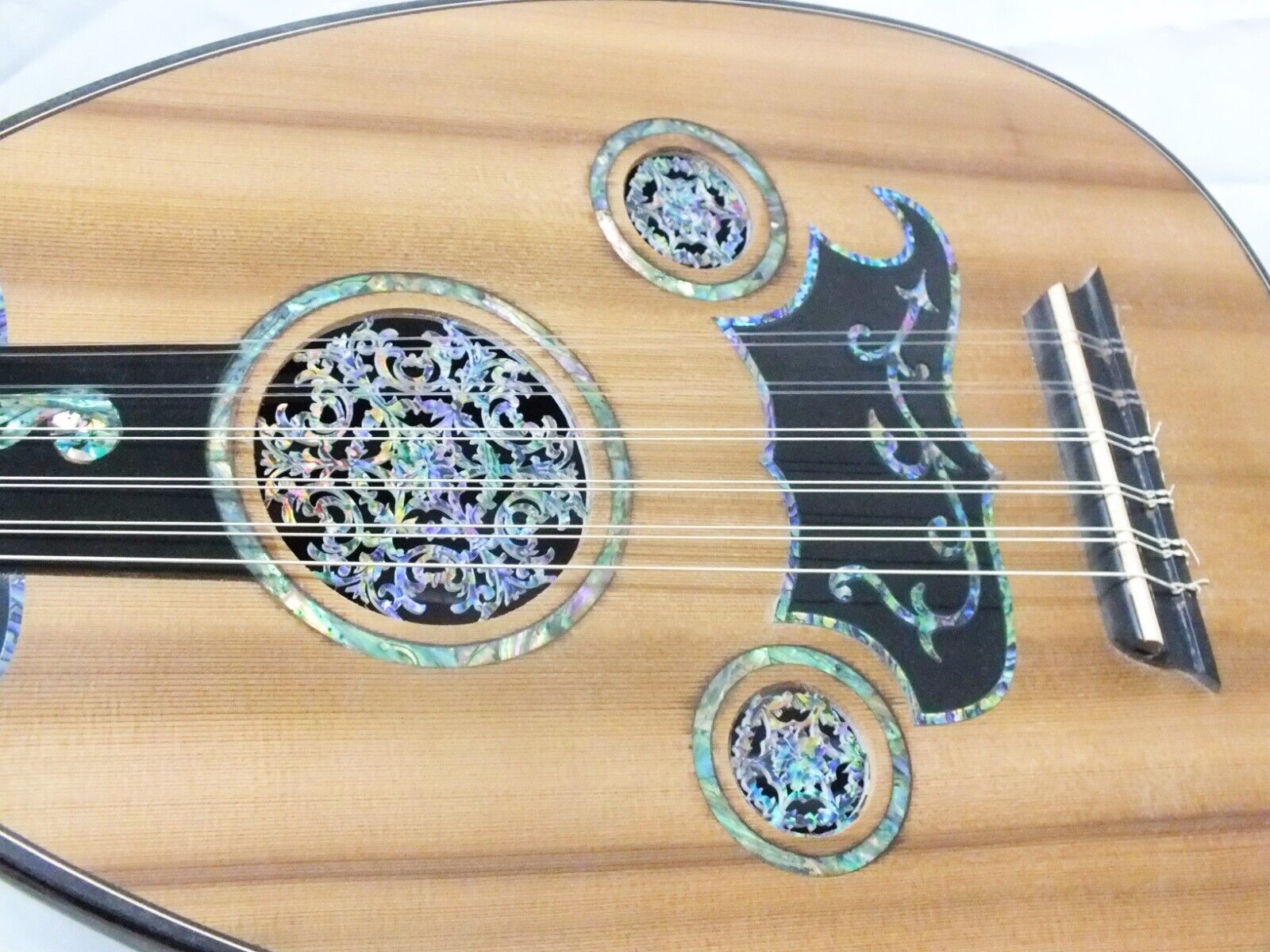 Beautiful High Quality Padauk Oud Ud with Equalizer tl1