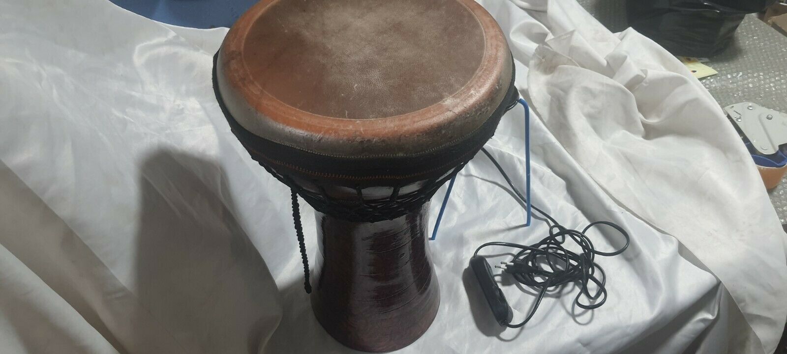Light With Stand For Percussion Clay Doumbek Darbuka