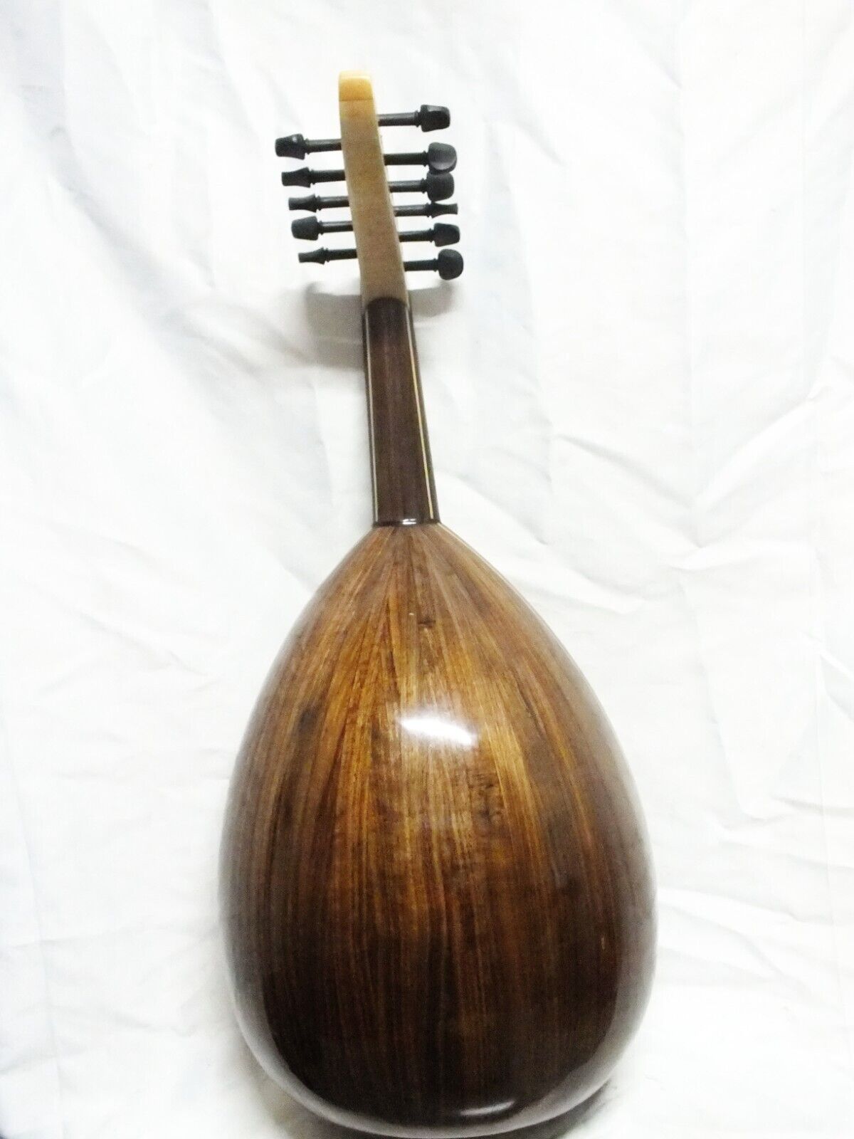 Beautiful Quality Arabic Walnut Oud Ud cns3