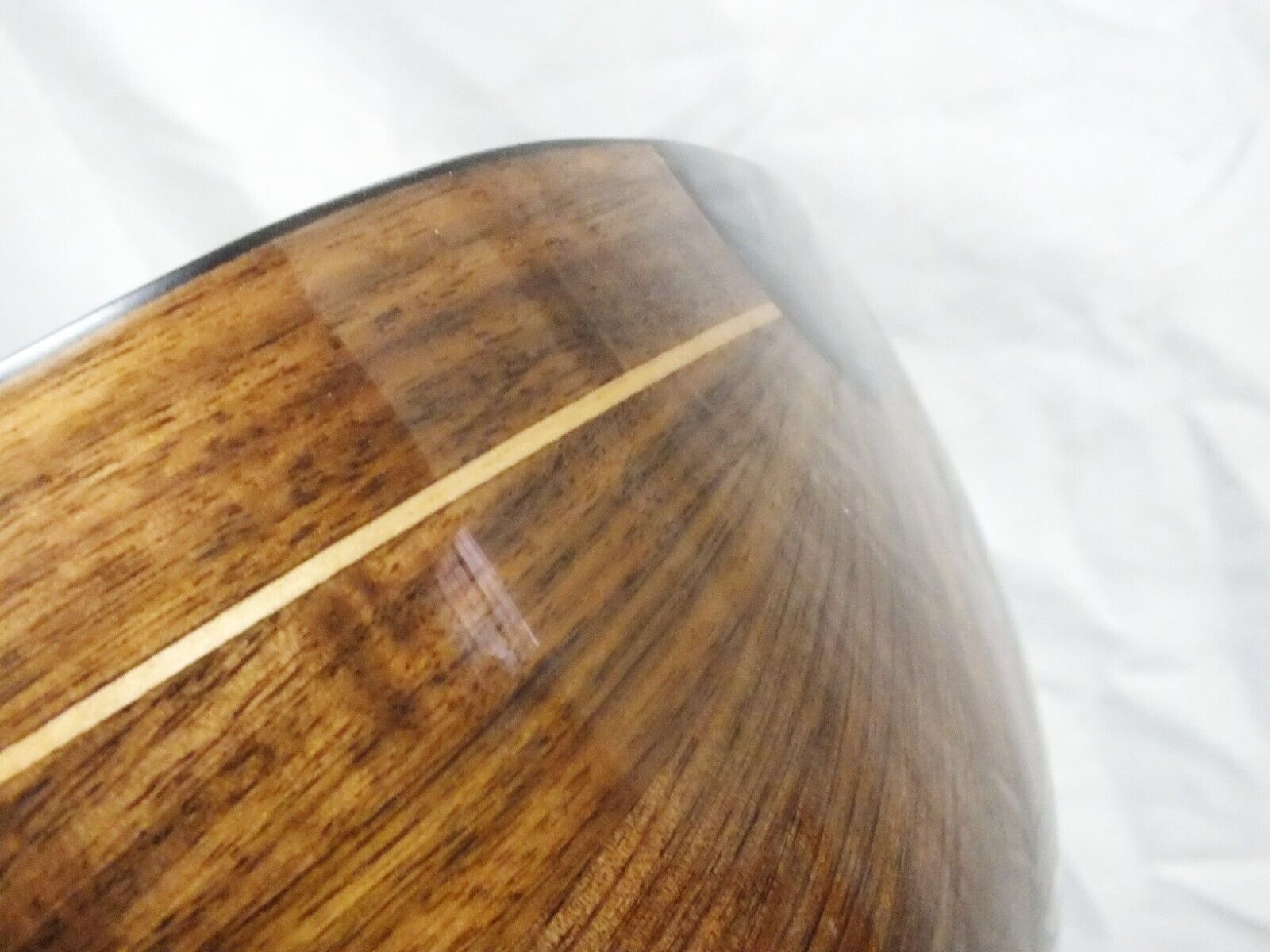 Beautiful Quality Arabic Walnut Oud Ud cns3