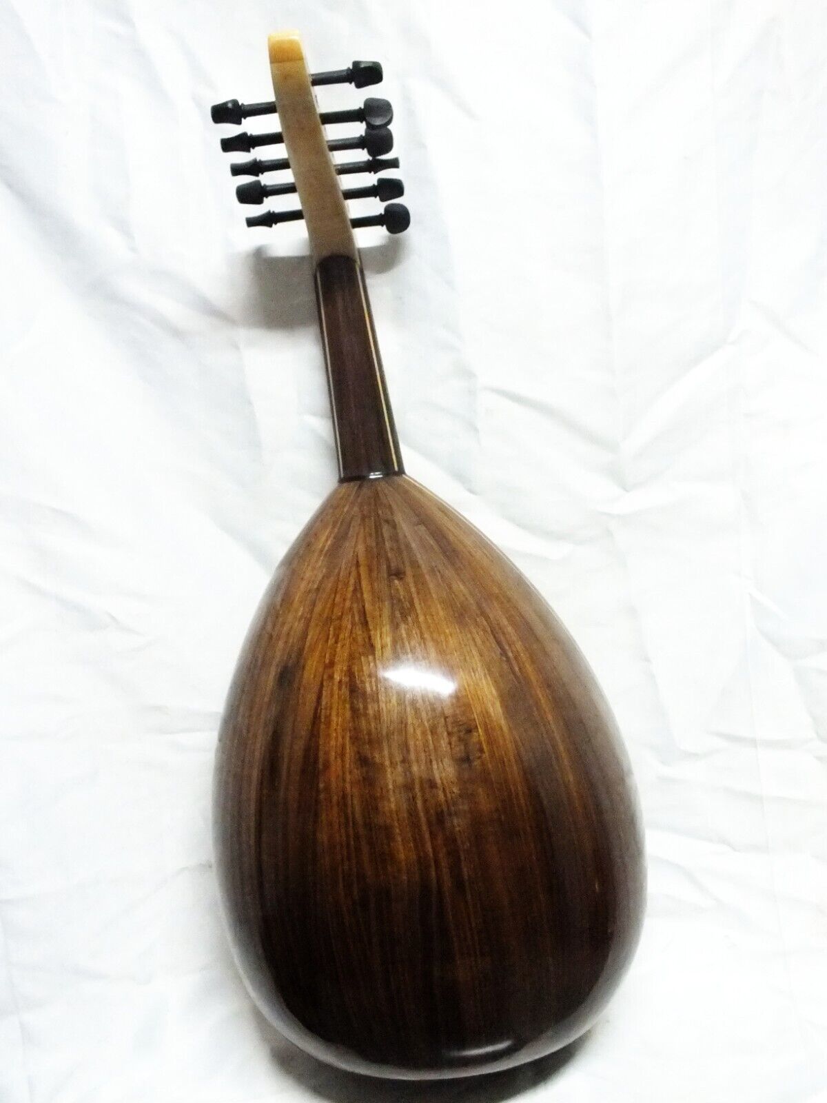 Beautiful Quality Arabic Walnut Oud Ud cns3